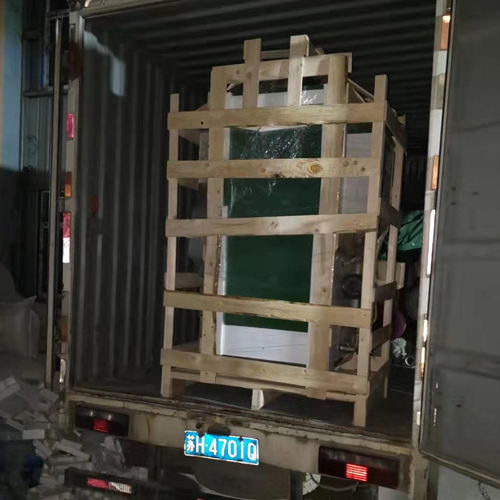 10月23日两台96kw的<a href='http://www.jsxdn.cn/dianre' target='_blank'><u>电加热蒸汽发生器</u></a>发往无锡