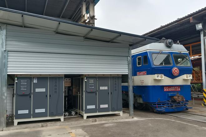 鑫达能蒸汽发生器用于火车轨道维护